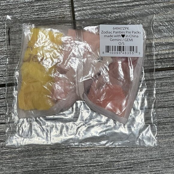 Gemini HAH Free People Zodiac Thongs Panties Set of 3 OS ONE Size XS S M L - Picture 3 of 9